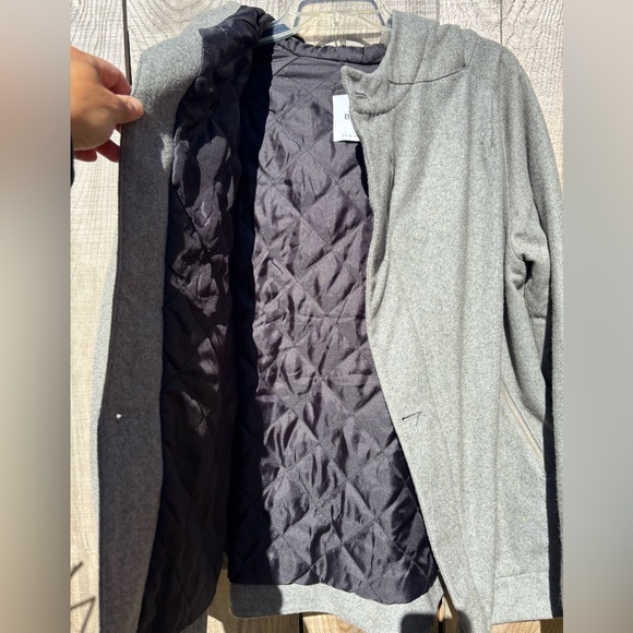 Jacket - Picture 9 of 10